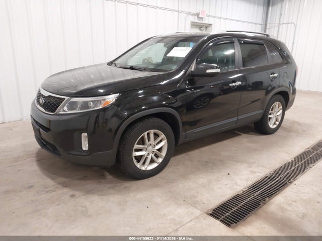5XYKT3A64EG479447 KIA SORENTO LX