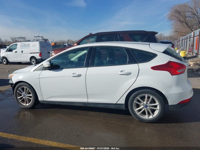 Ford FOCUS SE 2015 1FADP3K28FL202661 Image 15