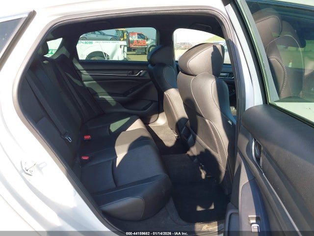1HGCV1F32KA145772 Honda Accord Sport