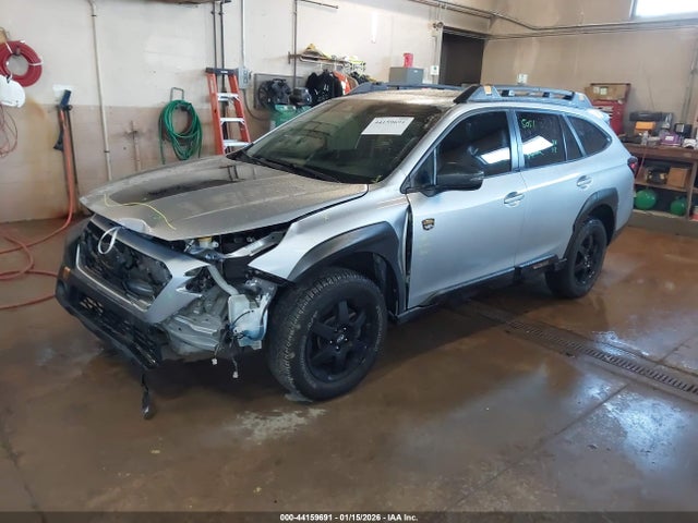 4S4BTGUD7R3174564 Subaru Outback Wilderness