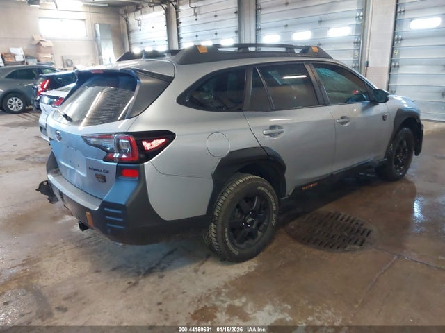 4S4BTGUD7R3174564 Subaru Outback Wilderness