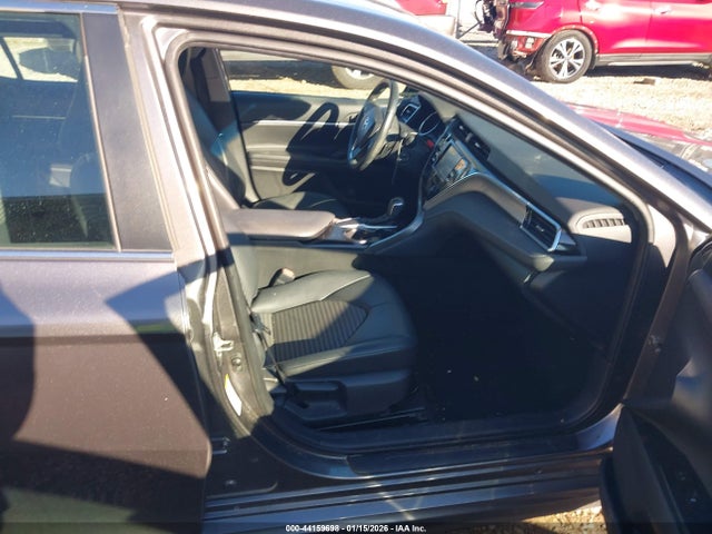4T1B11HK4JU147817 Toyota CAMRY SE