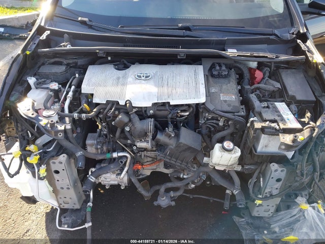 JTDKAMFU3M3132231 Toyota Prius Le