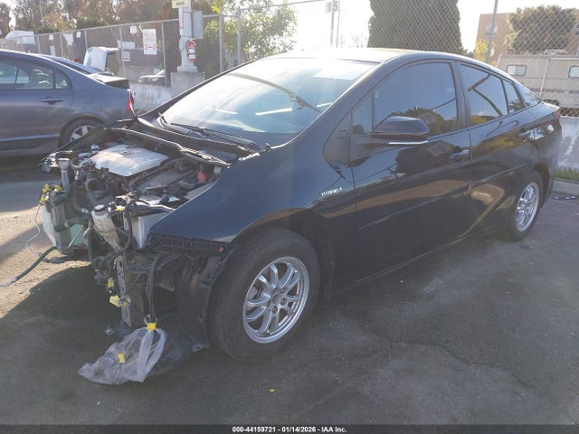 JTDKAMFU3M3132231 Toyota Prius Le