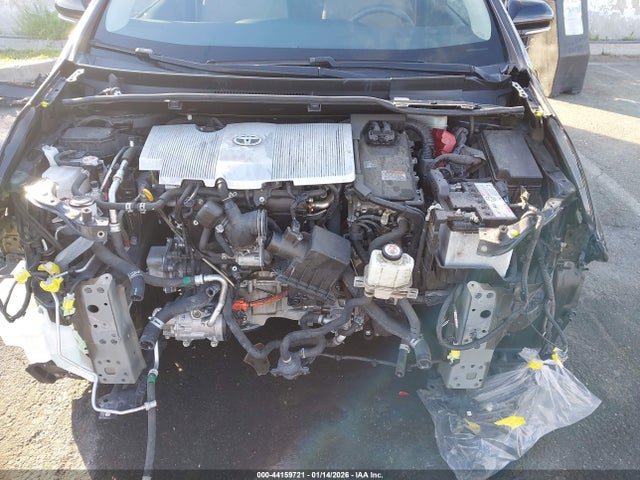 JTDKAMFU3M3132231 Toyota Prius Le