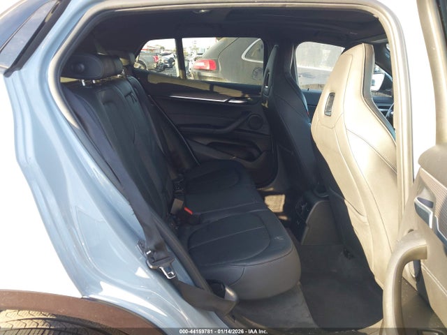 BMW X2 2022 WBXYH9C05N5U54883 Image 8