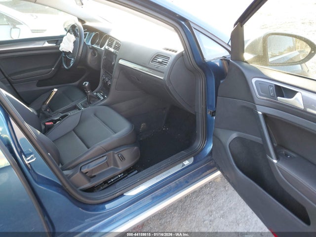 2019 VOLKSWAGEN GOLF ALLTRACK 3VWM17AU2KM523364 Photo 4