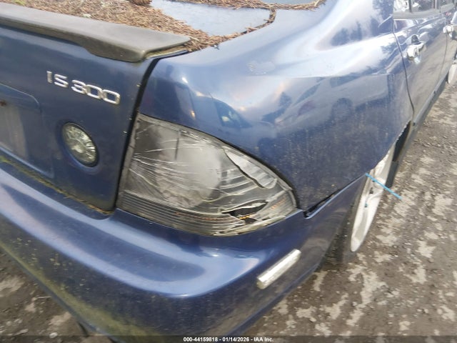 2002 Lexus Is 300 მანქანა იყიდება აუქციონზე, vin: JTHBD192620041211, აუქციონის ნომერი: 44159818