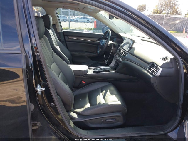 1HGCV3F57MA008035 Honda Accord Hybrid Exl