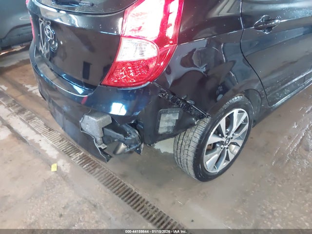 KMHCU5AE8FU233016 Hyundai Accent Sport
