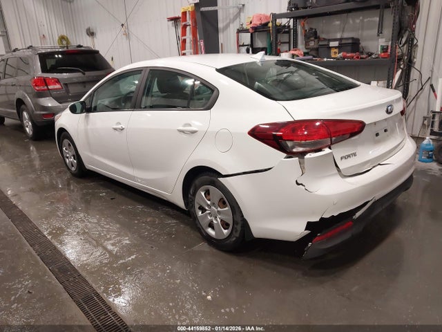 KIA FORTE LX 2017 3KPFK4A79HE045660 Image 3