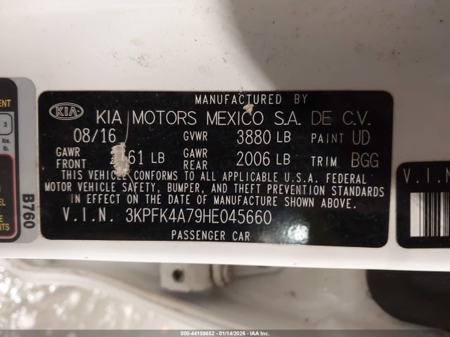 KIA FORTE LX 2017 3KPFK4A79HE045660 Image 9
