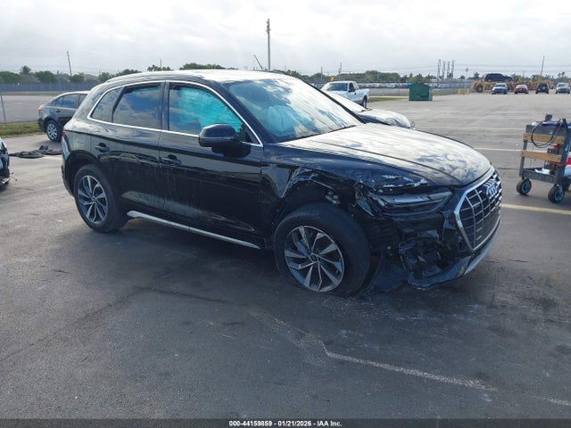 2021 AUDI Q5 WA1AAAFY7M2075643