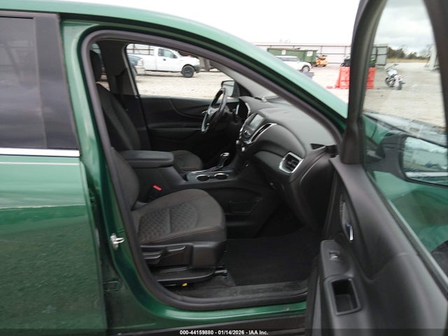 Продаж на аукціоні авто 2018 Chevrolet Equinox Lt, vin: 2GNAXJEV3J6284413, номер лоту: 44159880