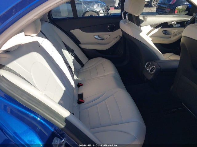 55SWF4JB6HU199163 Mercedes-Benz C 300