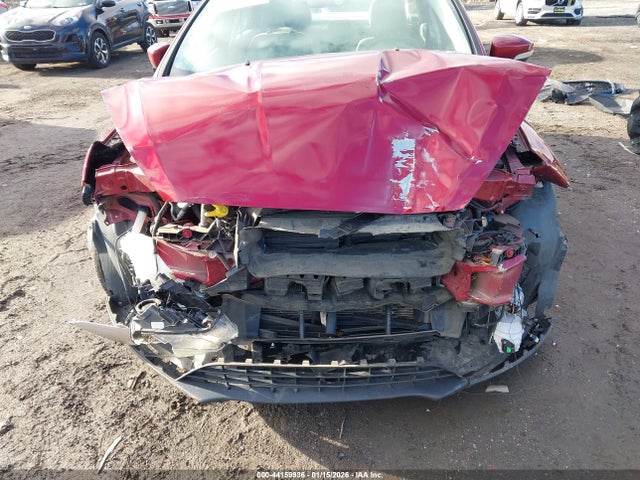 1FADP3F28HL201197 Ford FOCUS SE