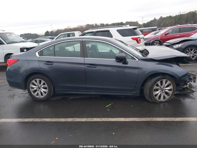 2015 Subaru Legacy 2.5i Premium მანქანა იყიდება აუქციონზე, vin: 4S3BNAC62F3065178, აუქციონის ნომერი: 44159949