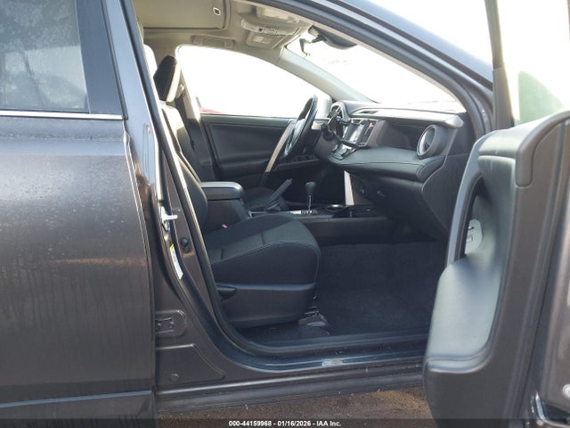 Toyota Rav4 Xle 2017 JTMRFREV7HJ715975 Image 5