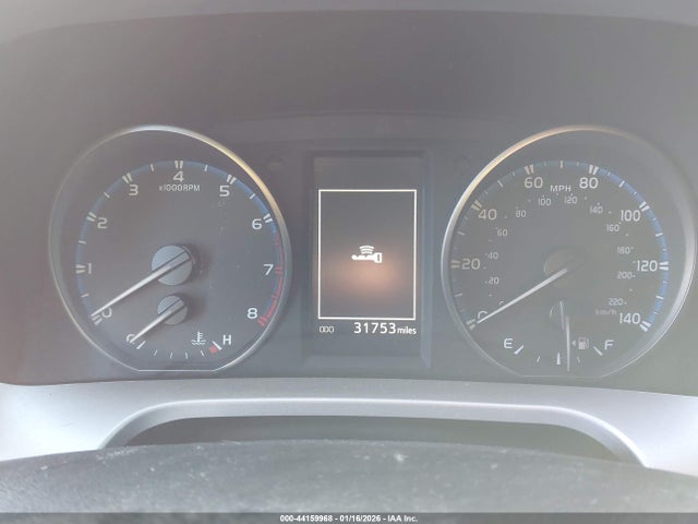 Toyota Rav4 Xle 2017 JTMRFREV7HJ715975 Image 7