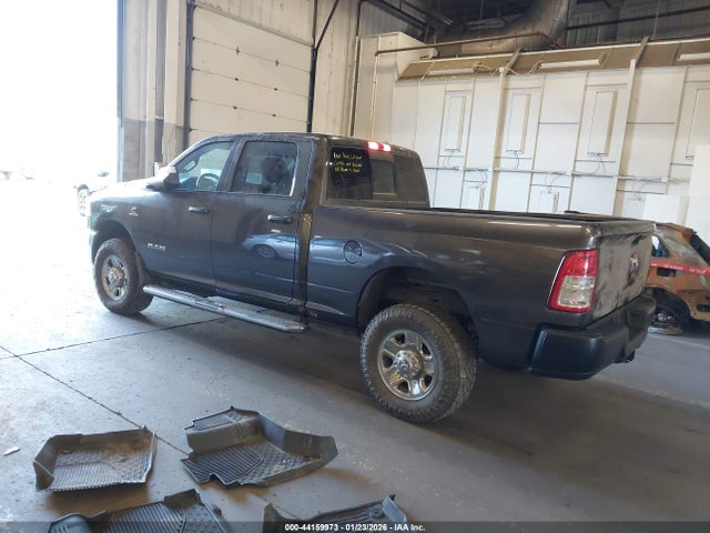 3C6UR5CL5MG654317 RAM 2500 Tradesman 4x4 6&#039;4 Box