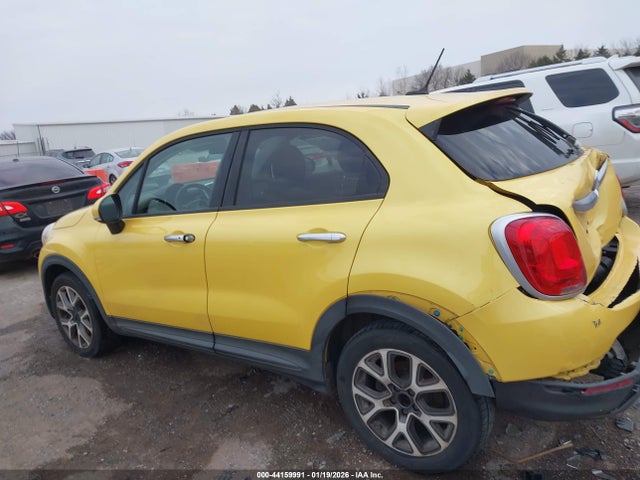 44159991 :رقم المزاد ، ZFBCFXCT7GP358162 vin ، 2016 Fiat 500x Trekking مزاد بيع