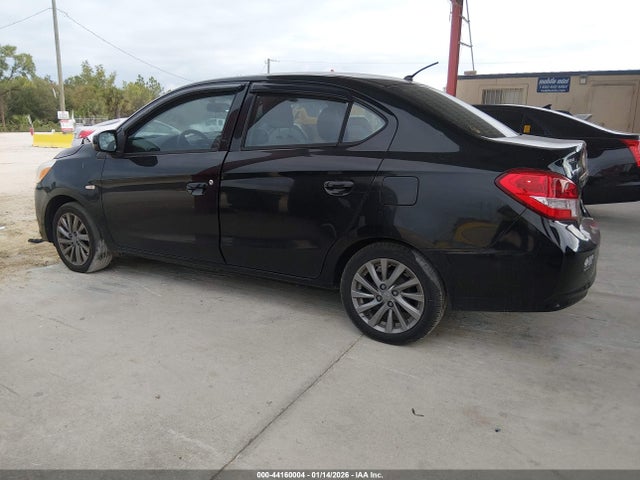 2018 MITSUBISHI MIRAGE G4 ML32F3FJ1JHF04946 Photo 2