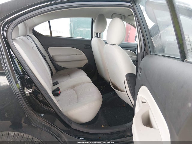 2018 MITSUBISHI MIRAGE G4 ML32F3FJ1JHF04946 Photo 7