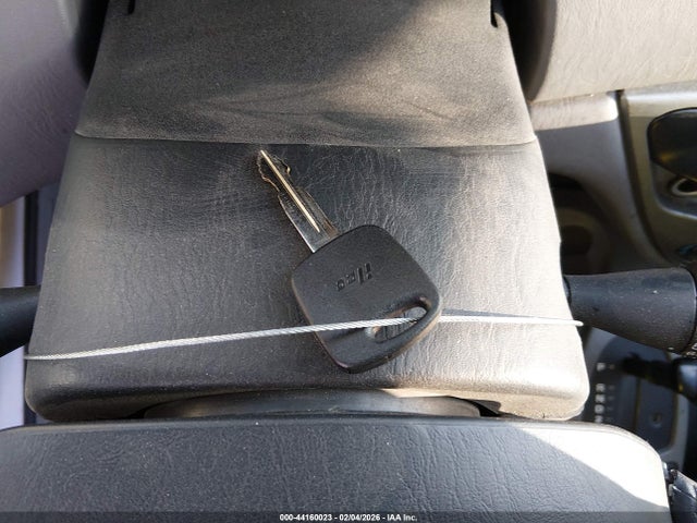 2003 FORD FOCUS 1FAHP36363W160733 Photo 10