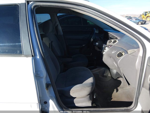 2003 FORD FOCUS 1FAHP36363W160733 Photo 4
