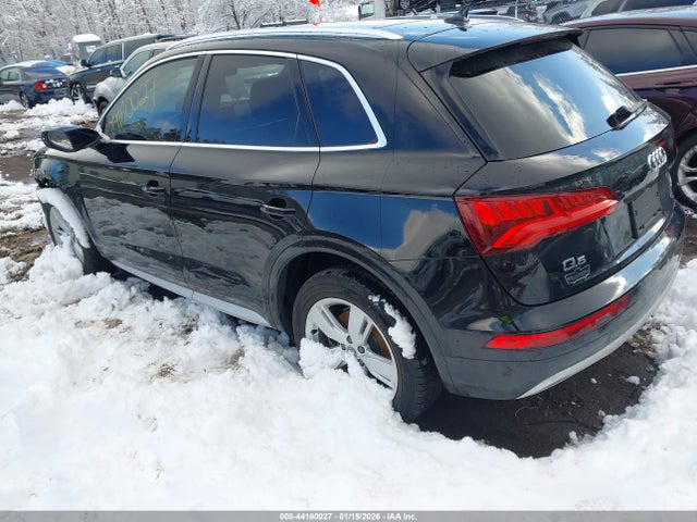 2018 AUDI Q5 WA1BNAFY5J2244014 Photo 2
