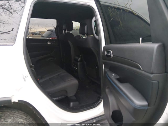 2018 Jeep Grand Cherokee Upland 4x4 მანქანა იყიდება აუქციონზე, vin: 1C4RJFAG6JC387558, აუქციონის ნომერი: 44160030