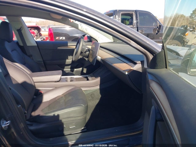 2023 TESLA MODEL 3 5YJ3E1EA4PF699277 Photo 4