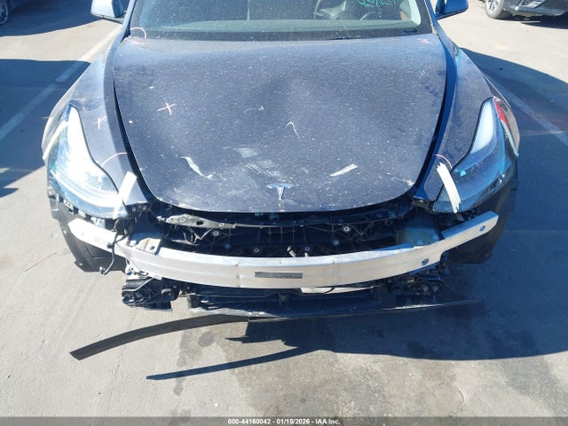 2023 TESLA MODEL 3 5YJ3E1EA4PF699277 Photo 5
