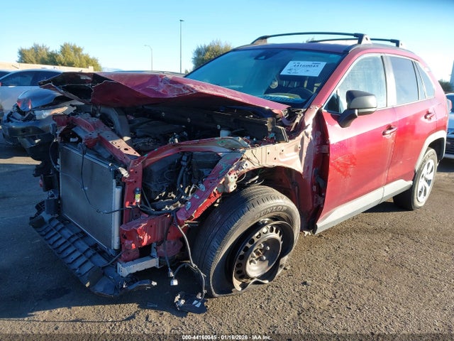 2T3H1RFV1MW140132 Toyota RAV4 LE