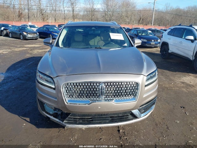 Lincoln Nautilus Standard 2020 2LMPJ6J90LBL35144 Image 31