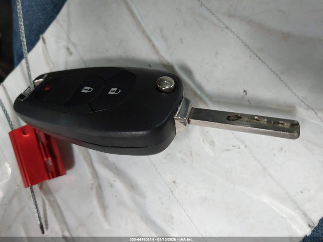 3GNCJKSB0KL116316 Chevrolet TRAX LS
