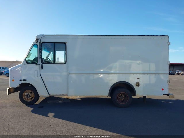 Ford E-350 Stripped 2018 1FC3E3K65JDC36719 Image 16