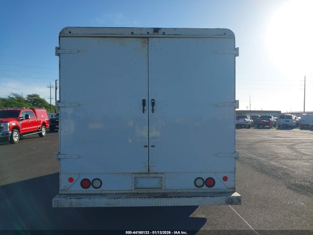 Ford E-350 Stripped 2018 1FC3E3K65JDC36719 Image 17