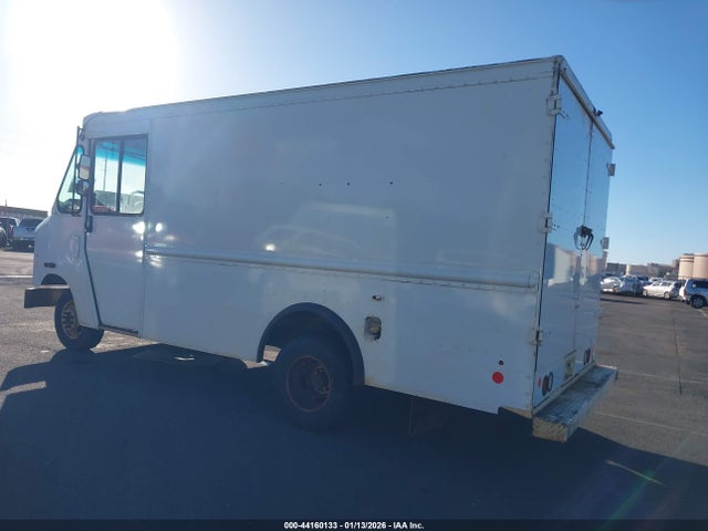 Ford E-350 Stripped 2018 1FC3E3K65JDC36719 Image 3