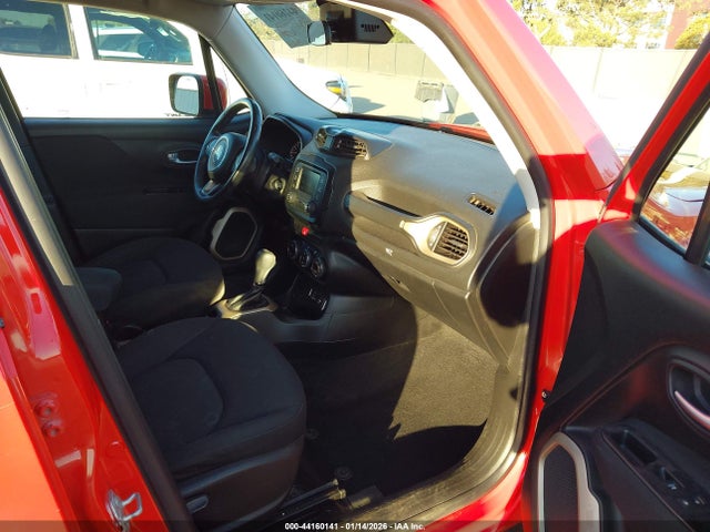 ZACCJABT3FPB86837 Jeep Renegade Latitude