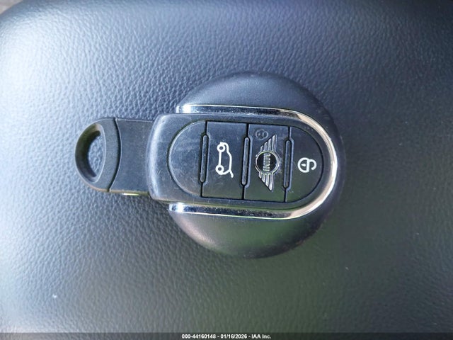 2020 MINI COUNTRYMAN WMZYW7C06L3L38995 Photo 10