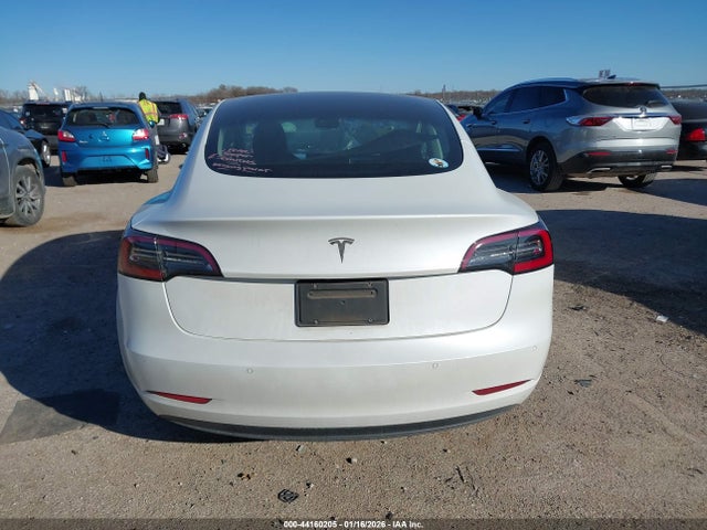 Aukcja sprzedaży 2021 Tesla Model 3 Standard Range Plus Rear-wheel Drive, vin: 5YJ3E1EAXMF961380, numer aukcji: 44160205