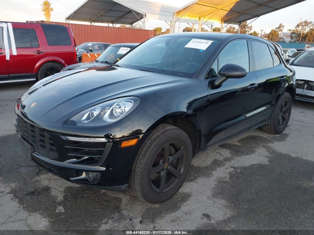 2018 PORSCHE MACAN WP1AA2A50JLB00606 Photo 1
