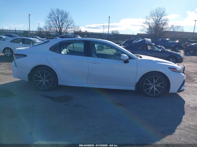 4T1T11BK5NU052346 Toyota Camry Se Awd