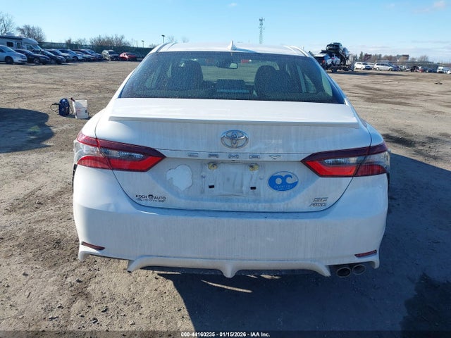 4T1T11BK5NU052346 Toyota Camry Se Awd