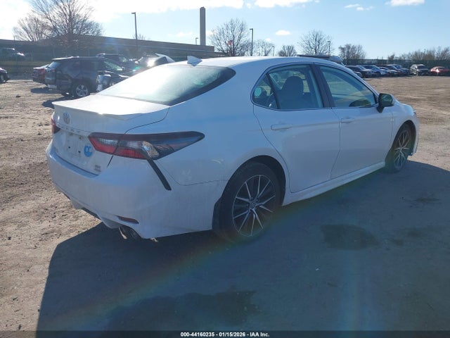 4T1T11BK5NU052346 Toyota Camry Se Awd