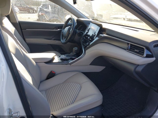 4T1T11BK5NU052346 Toyota Camry Se Awd