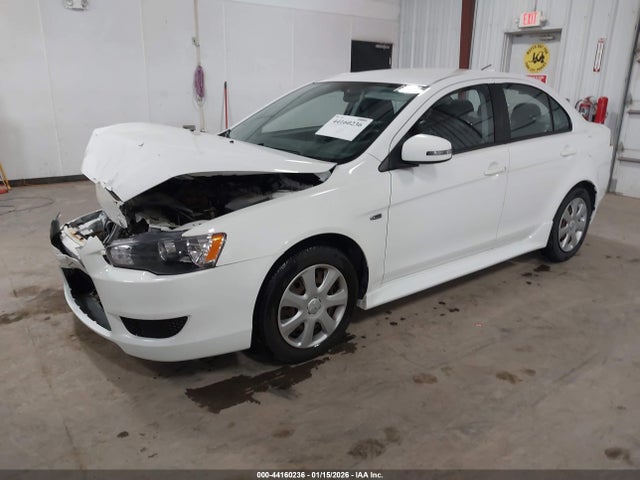2015 MITSUBISHI LANCER JA32U2FU8FU021469 Photo 1