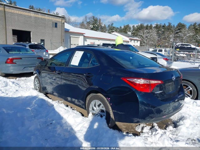 2T1BURHE8JC020618 Toyota COROLLA LE