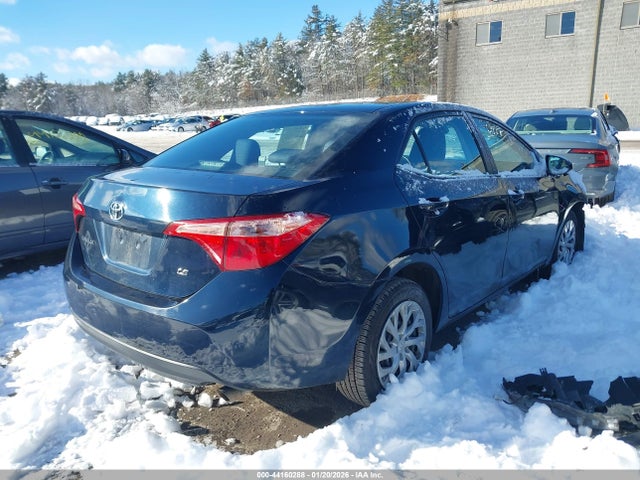2T1BURHE8JC020618 Toyota COROLLA LE